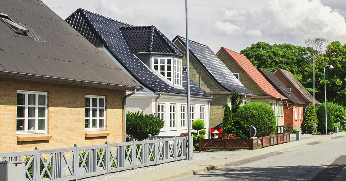 Villavej med huse