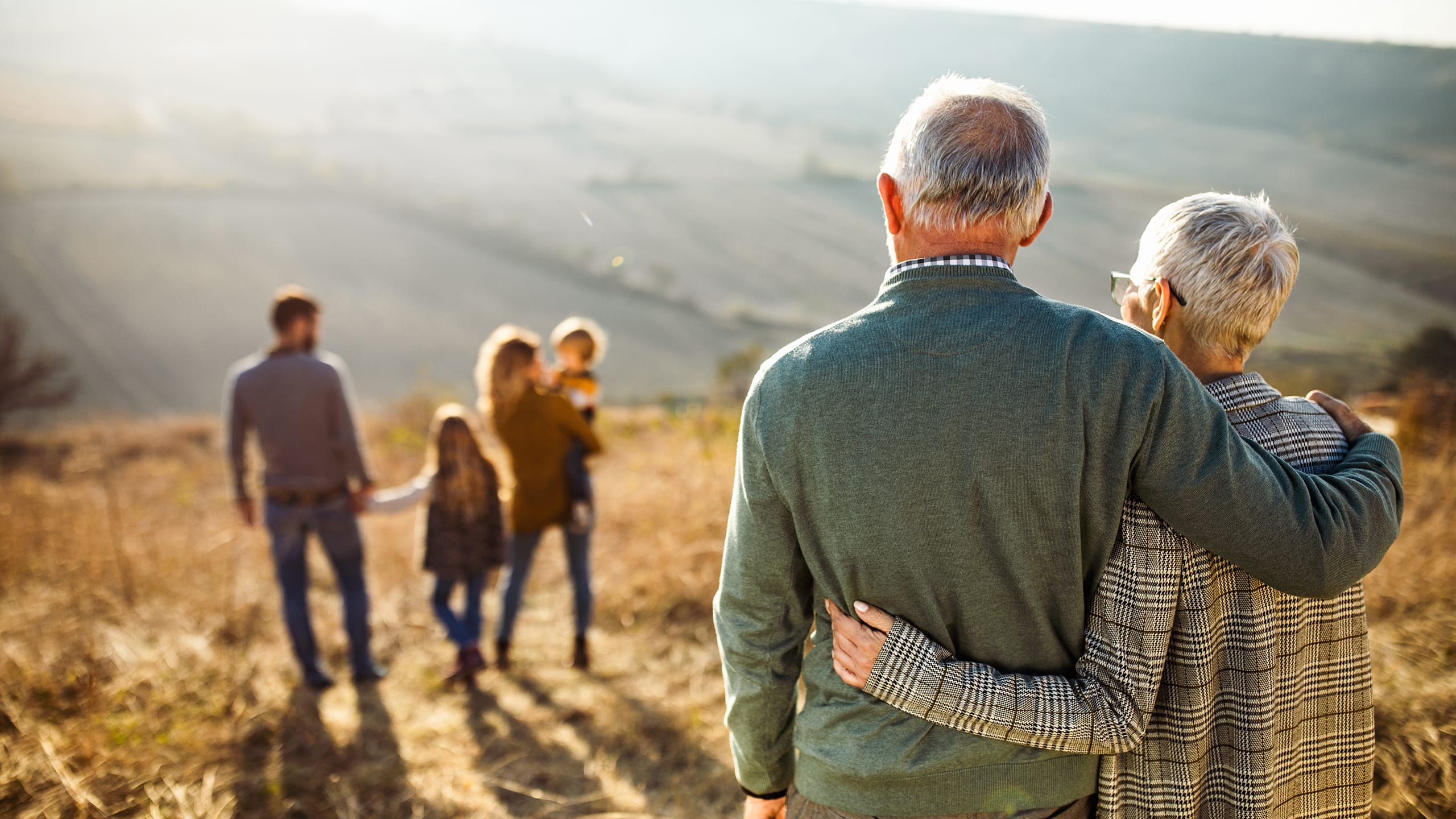 Senior Par Familie Gåtur