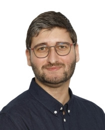Billede af Alexander Momtaz